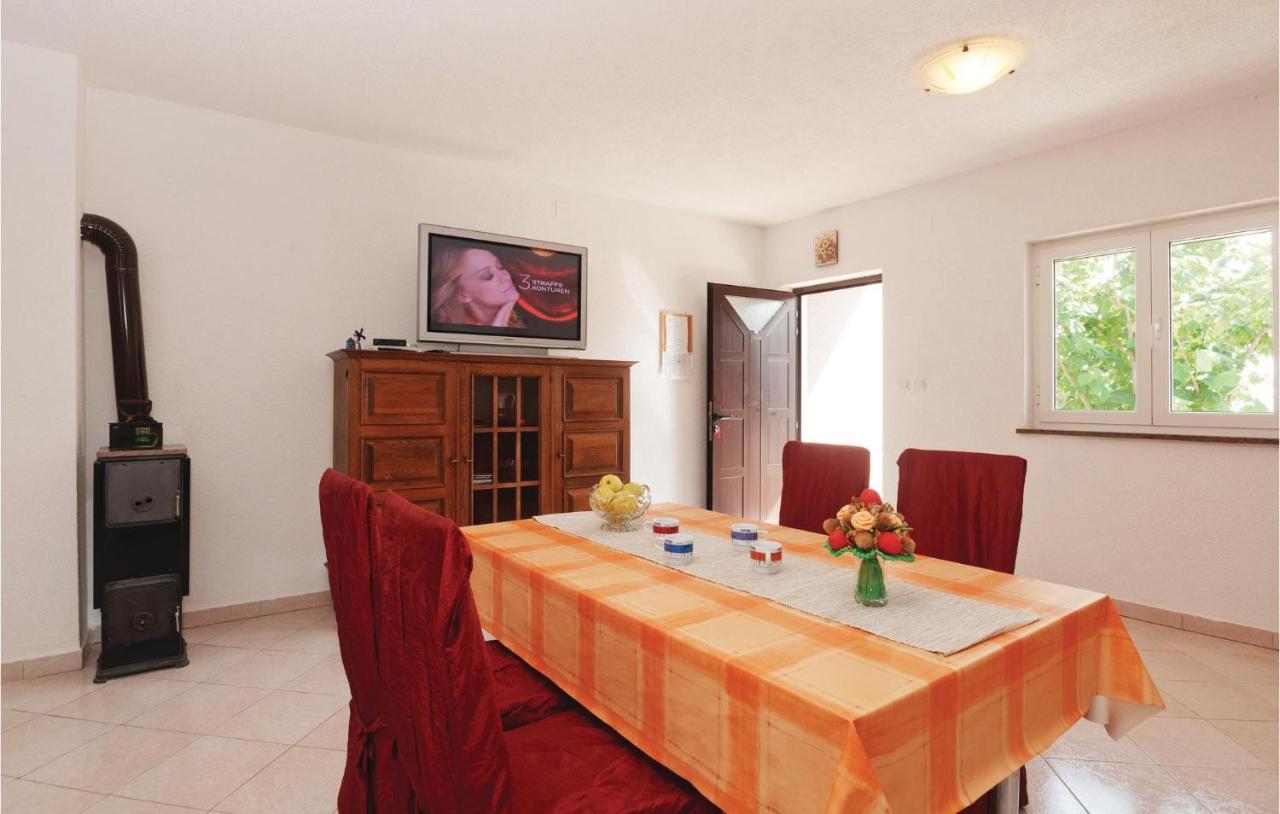 Awesome Apartment In Cesarica With House Sea View Luaran gambar